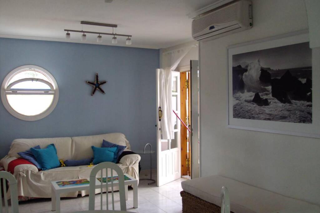 La Casa De La Palmera Apartment Торевиеха Екстериор снимка